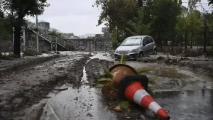 Yunanistan’da selde hayatını kaybedenlerin sayısı 2’ye çıktı