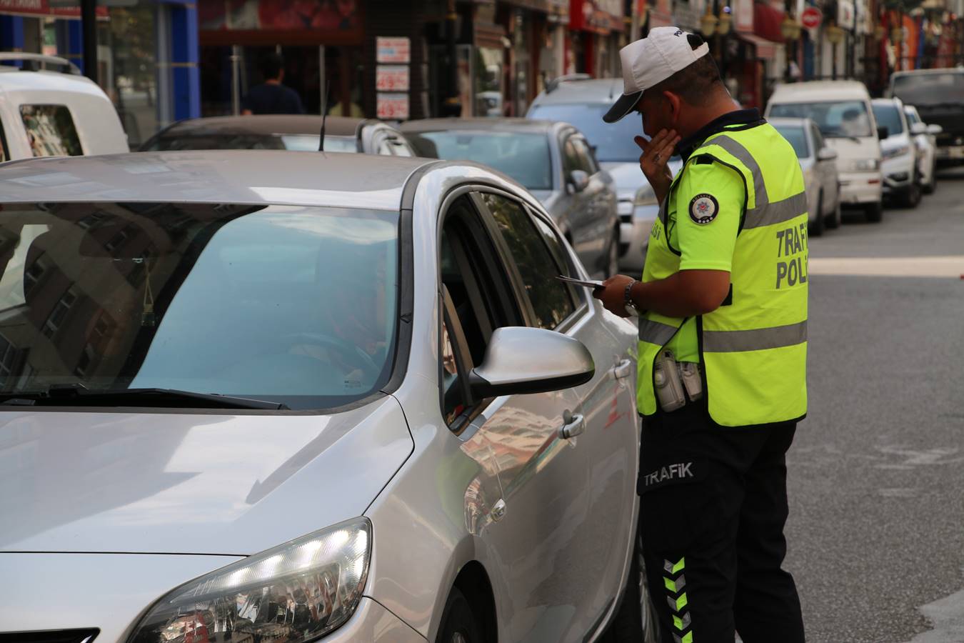 Afyonkarahisar‘da Ramazan Bayramı öncesi