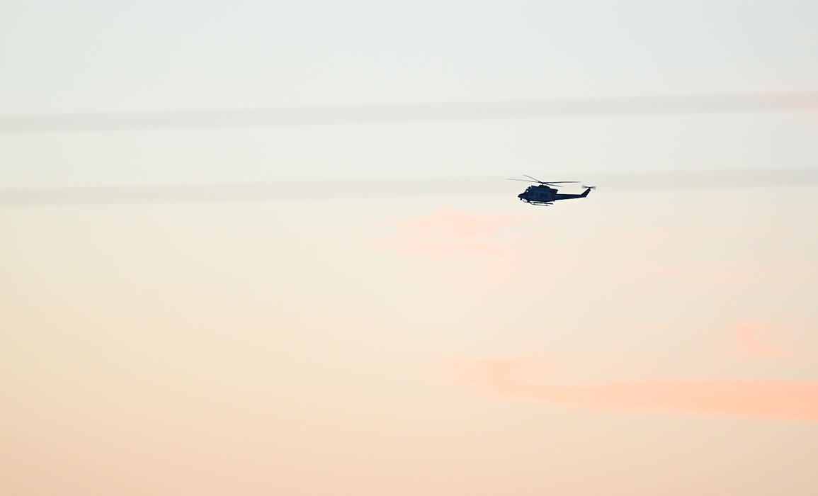 Orman yangınına müdahale eden helikopter baraja düştü