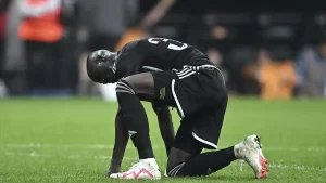 Beşiktaşlı Eric Bailly’nin tedavisi sürüyor