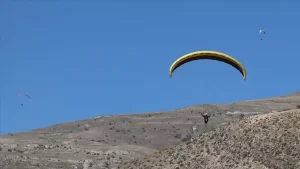 Hava Sporları Gençlere Meslek Kapıları Açıyor