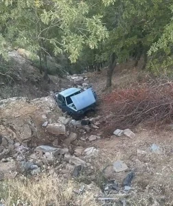 Uşak’taki trafik kazasında aynı aileden 5 kişi yaralandı