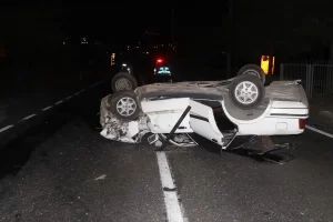 Uşak’ta trafik kazasında 1’i ağır olmak üzere 3 kişi yaralandı