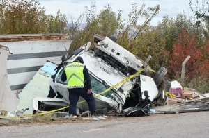 Afyonkarahisar’da trafik kazası: 2 kişi hayatını kaybetti