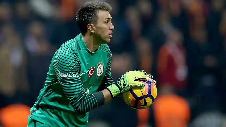 Galatasaray’ın kaptanı Fernando Muslera,