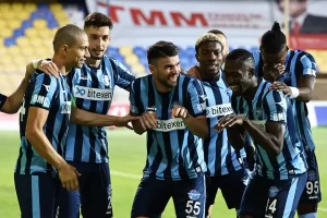 Adana Demirspor’da şok ayrılık