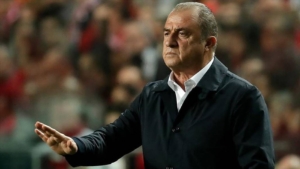 Yunanistan manşetlerinde Fatih Terim var