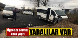 Kütahya’da öğrenci servisi kaza yaptı, yaralılar var