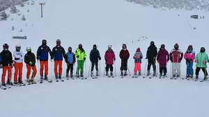 Gümüşhane’de ücretsiz kayak eğitimi başladı