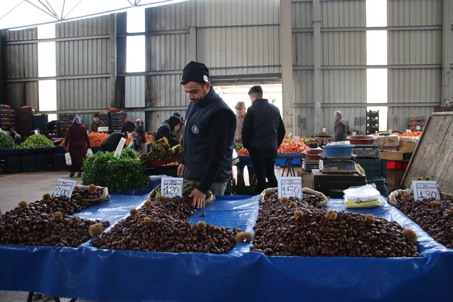 Kütahya’da Çin kestanesi tezgahlarda satılıyor mu?