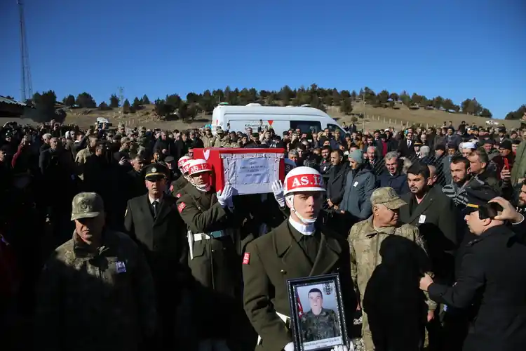 "Pençe-Kilit Operasyonu" şehitlerimize veda