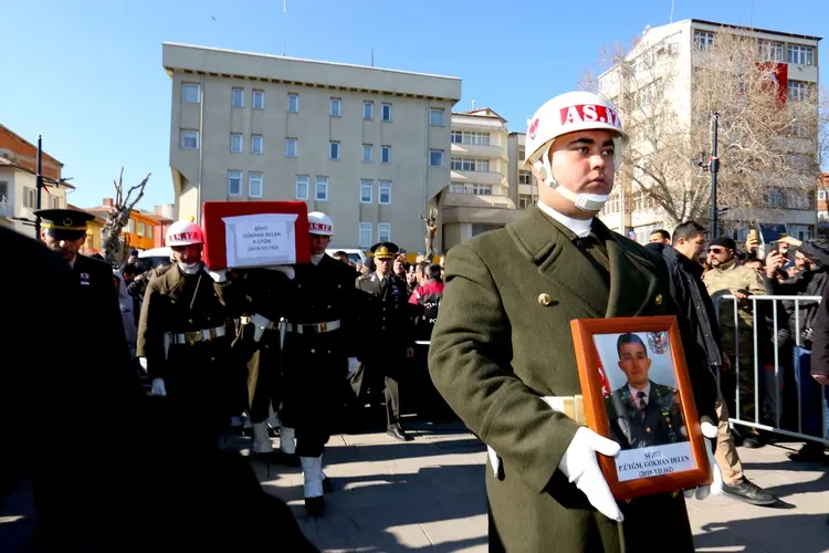 "Pençe-Kilit Operasyonu" şehitlerimize veda