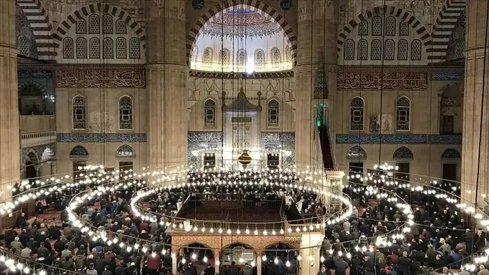 Üç aylar tabirinden kasıt