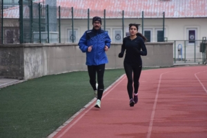 Afyonkarahisar’da liseli öğrencisi atletizmde milli sporcu olmak istiyor