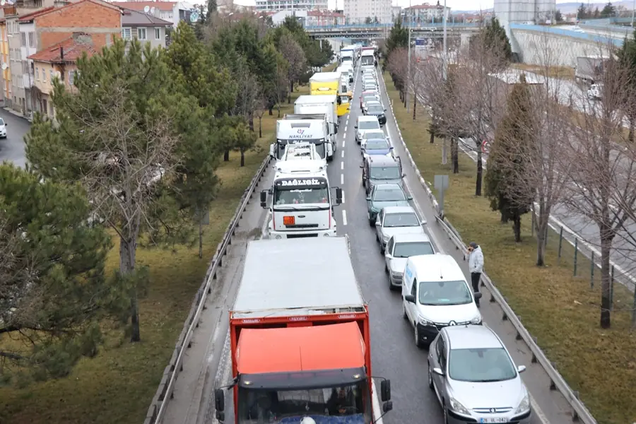 Kütahya-Afyonkarahisar çevre yolunda trafik kazası (3)