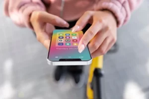 iOS 18 hangi iphone modellerine yüklenebilecek?