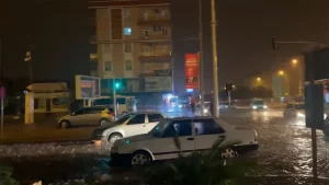 Antalya’da şiddetli yağış nedeniyle eğitime ara verilen 5 ilçe