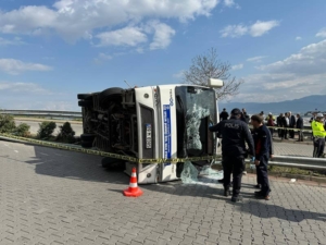 Aydın’da halk otobüsü kaza yaptı: 15 yaralı