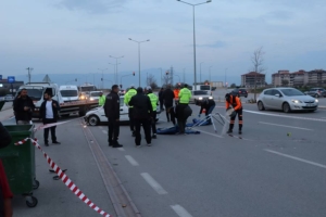 Denizli’de otomobil çarpması sonucu bir kişi hayatını kaybetti