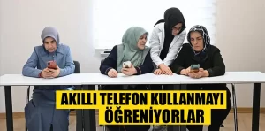 Eski kuşaklar akıllı telefon kullanmayı öğreniyor