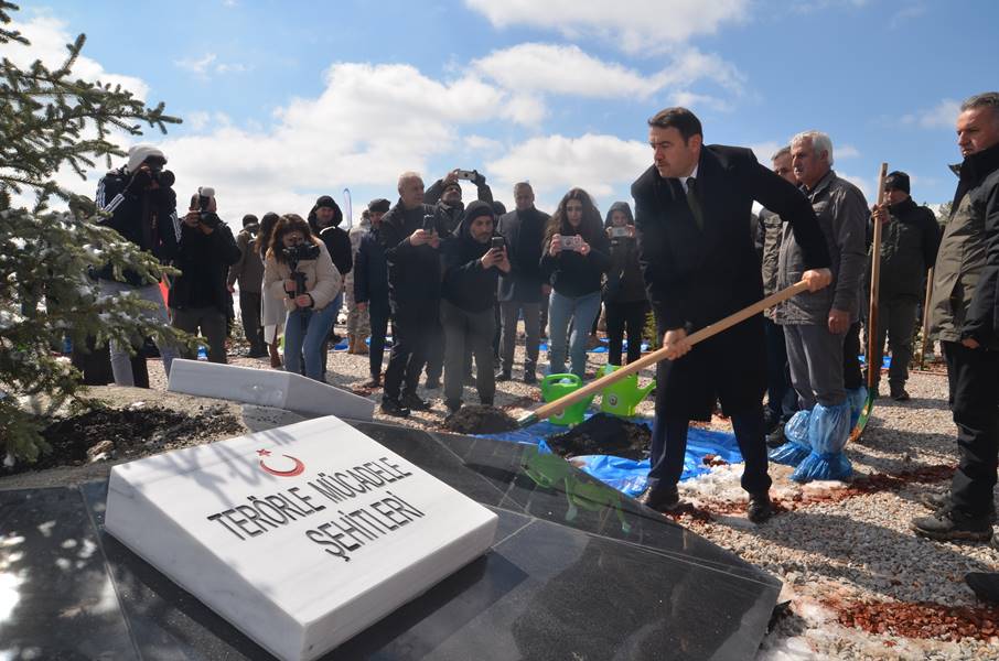 Kütahya’da orman şehitleri için hatıra ormanı oluşturuldu