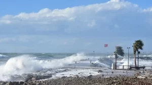 Meteorolojiden denizlerde fırtına uyarısı