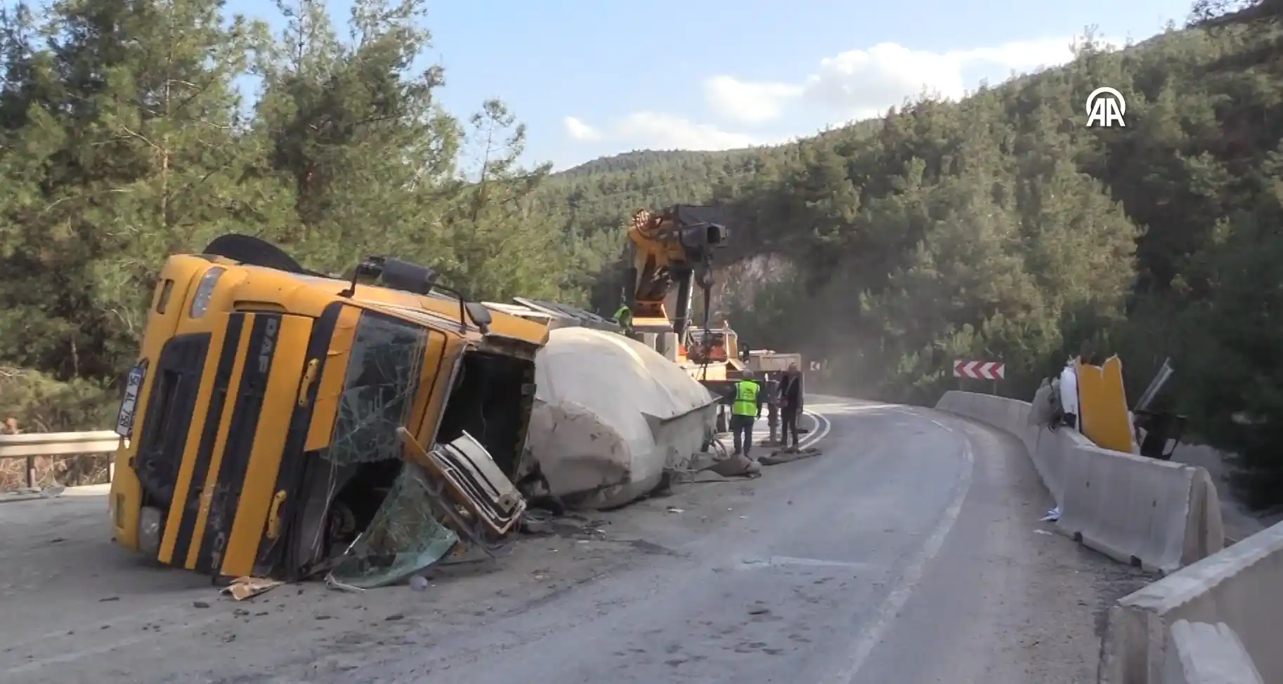 Bilecik’te üzerine beton mikseri