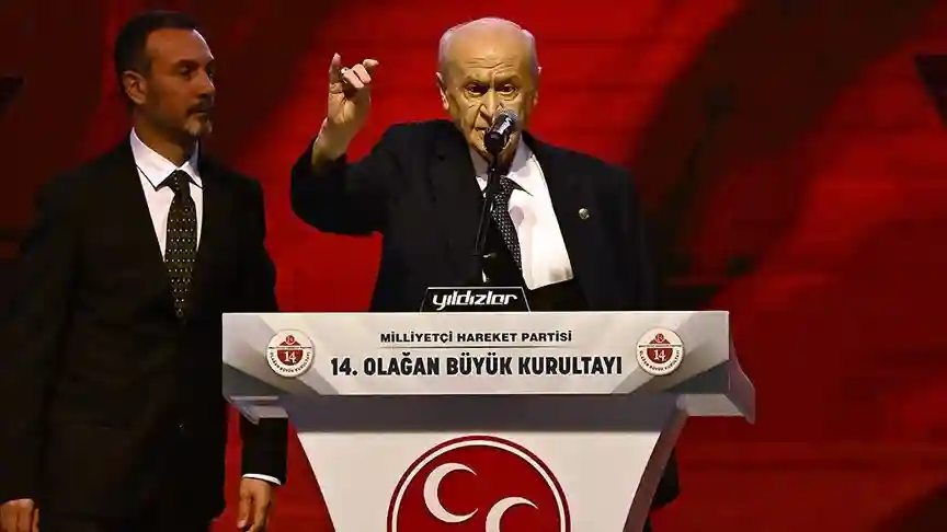 MHP’de Devlet Bahçeli yeniden genel başkan 