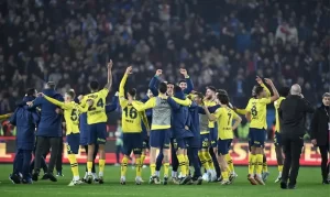 Fenerbahçe’de 7 isim kart sınırında