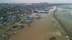 Kazakistan’daki sel felaketinde 5 kişi hayatını kaybetti