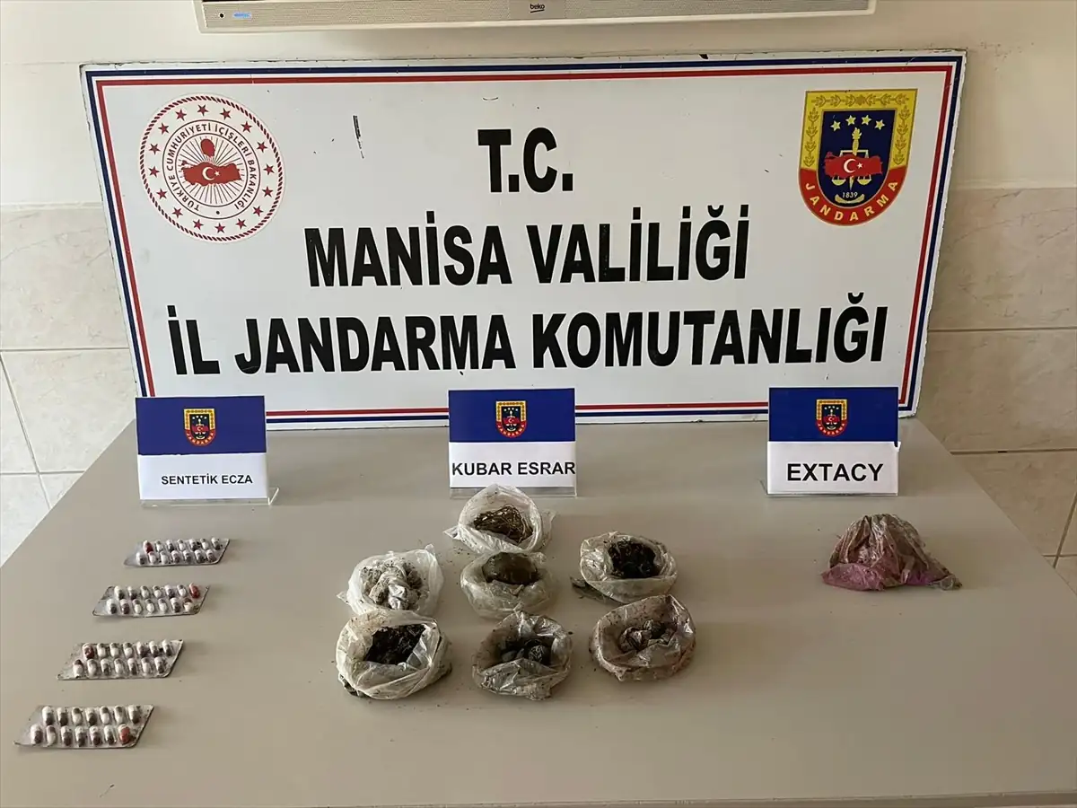 Manisa'da uyuşturucu operasyonunda 2 kişi tutuklandı