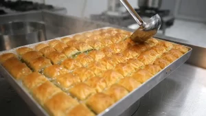 Baklavanın şekeri düştü