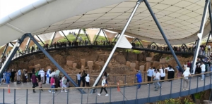 Göbeklitepe’ye bayram tatilinde ziyaretçi akını