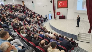 Kütahya’da yönetici seminerleri sona erdi 