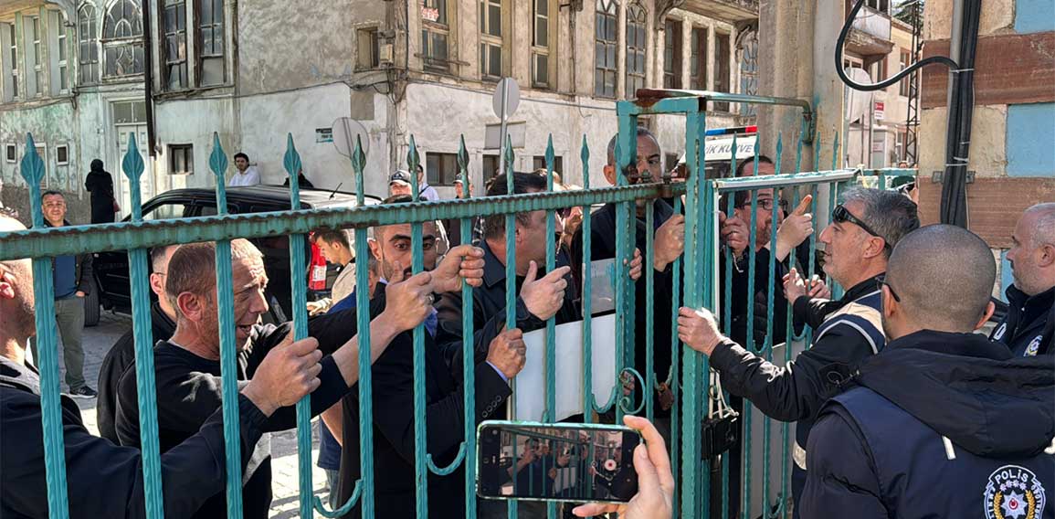 Kütahya'da oyların yeniden sayımına başlandı