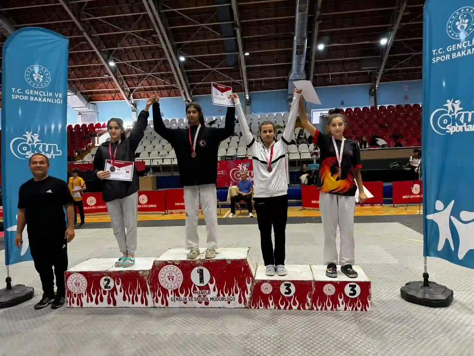 Kütahyalı judo sporcuları Manisa’da