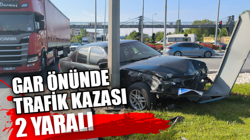 Kütahya’da tren garı önünde alkollü sürücü kaza yaptı