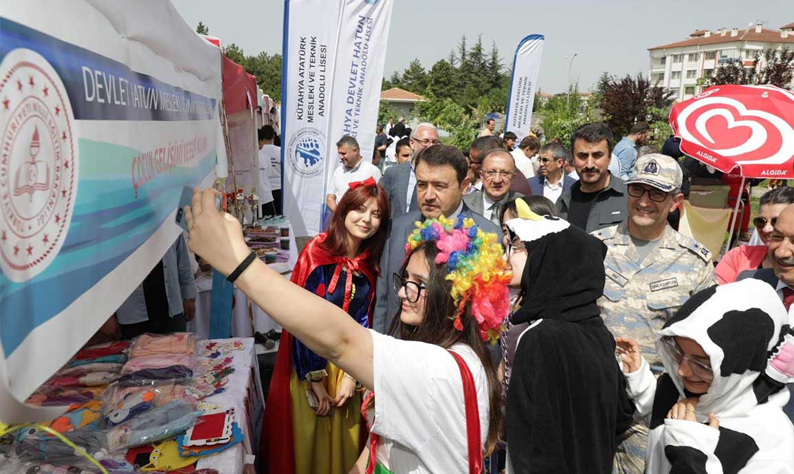 Kütahya’da meslek liseleri hünerlerini sergiledi