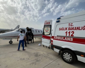 Muğla’da ambulans uçak omurga kırığı bulunan genç için havalandı