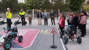 Kütahya’da miniklere trafik eğitimi