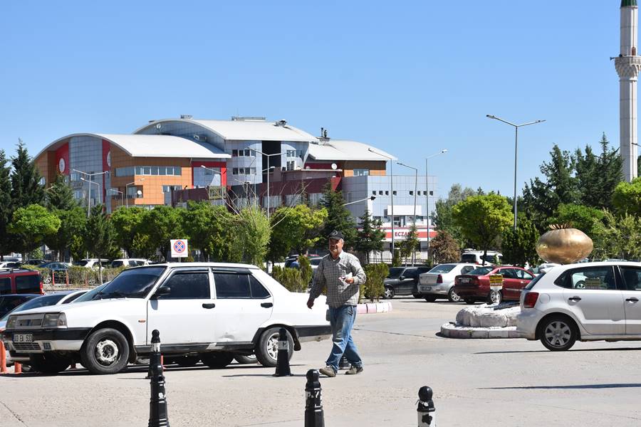 Afyonkarahisar'da "acemi kasaplar" hastanelik oldu