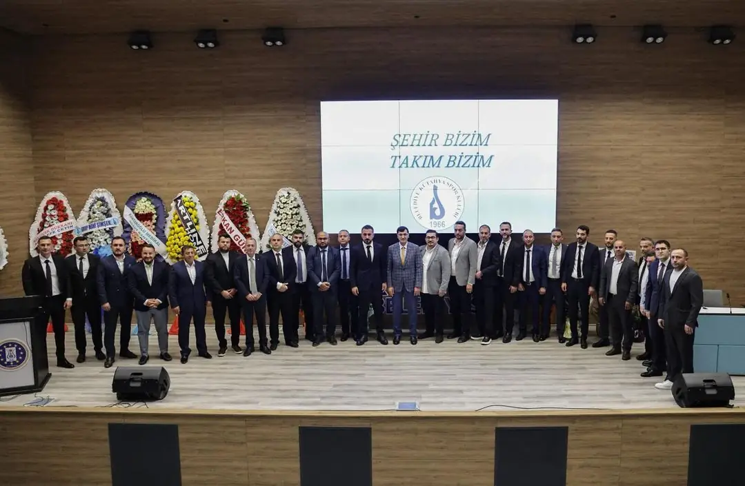 Belediye Kütahyaspor başkanı ve yönetimi belli oldu