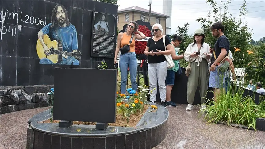 Kazım Koyuncu vefatının 19. yılında kabri başında anıldı