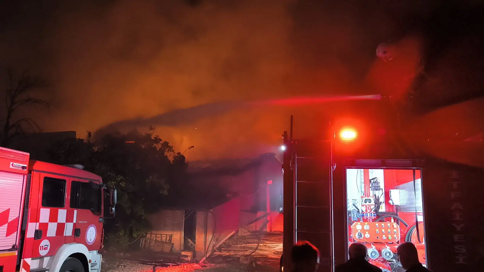 Kutahya’da samanlik yangini guclukle sonduruldu