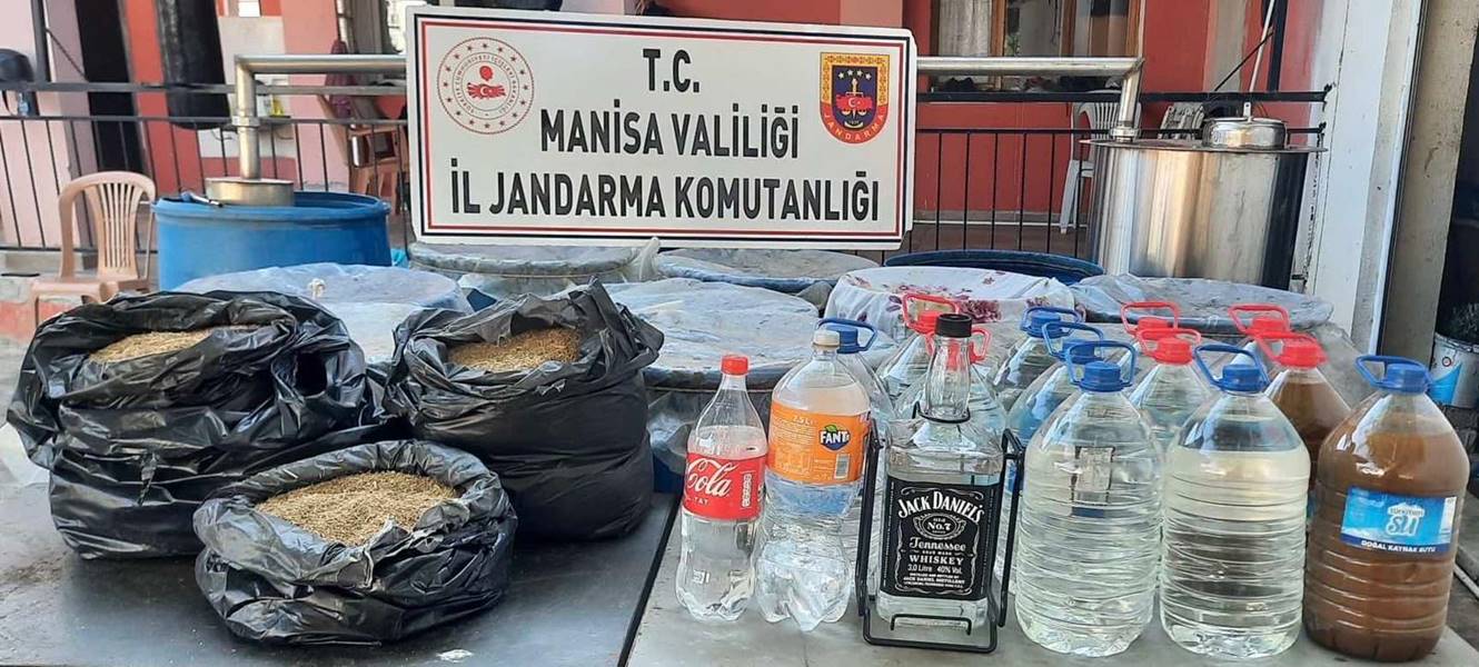 Manisa’da  600 litre kaçak içki ele geçirildi