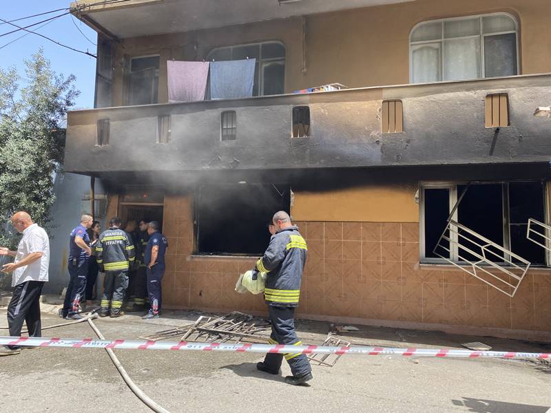 Manisa’da evde çıkan yangında yatalak kadın hayatını kaybetti