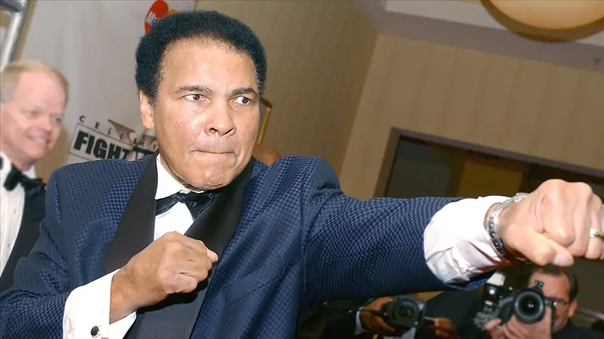 Muhammed Ali Vefatının 8. Yılında Anılıyor