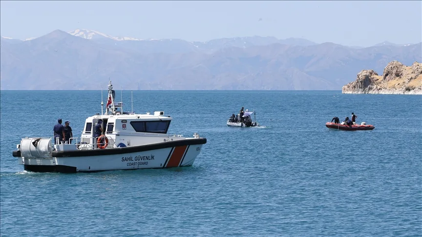 Van'da serinlemek için girdiği