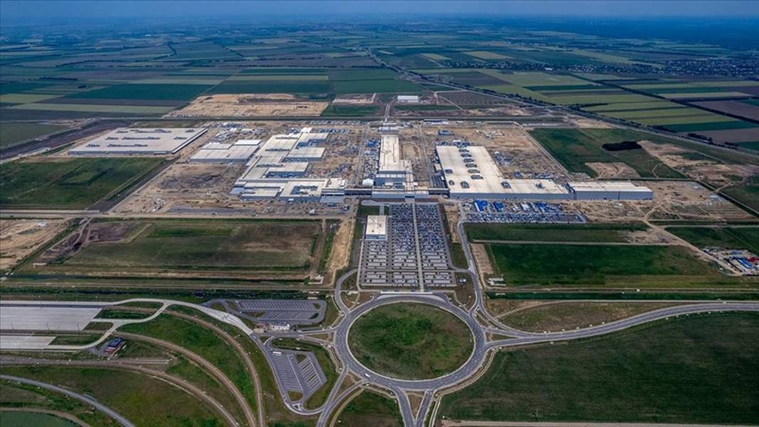 BMW’nin Macaristan fabrikasının inşası Türk firmasına emanet