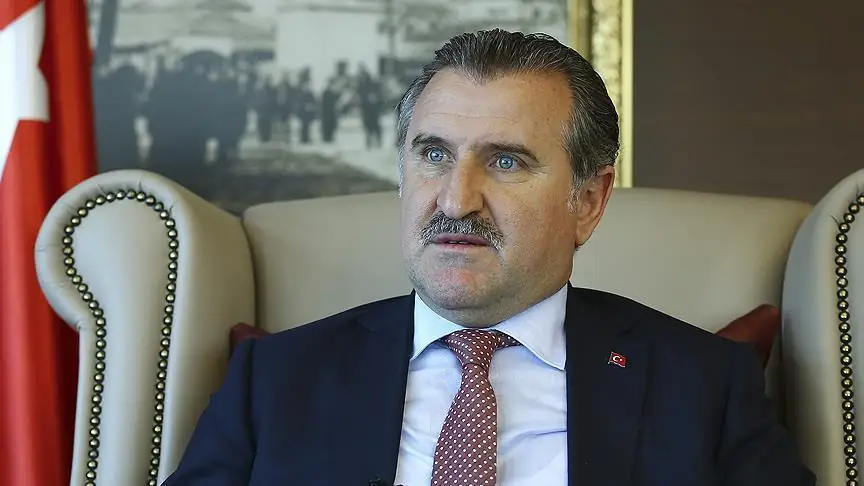 Gençlik ve Spor Bakanı Bak’tan Paris 2024 mesajı